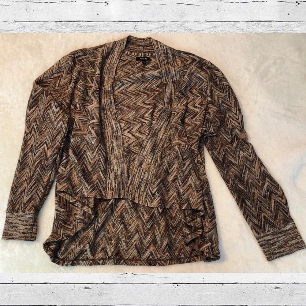 Like new Apt. 9 sweater!